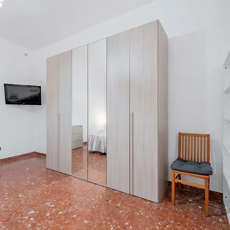 Apartment Casa - Vale's Little House *