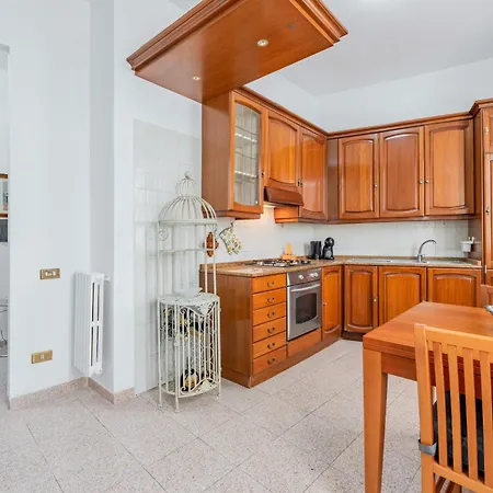 Casa - Vale's Little House Apartment Rome