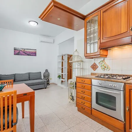 Apartment Casa - Vale's Little House